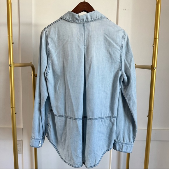 INC Denim Long Sleeve button down shirt buttery soft chambray light blue W sz 8 - Picture 2 of 9